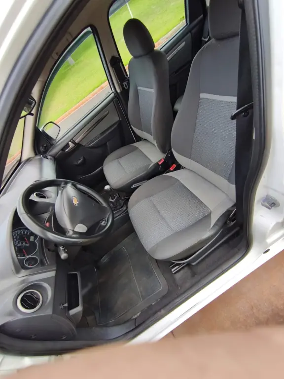 CHEVROLET Celta - Foto