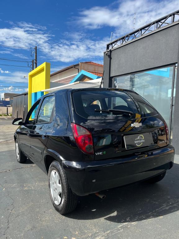 CHEVROLET Celta - Foto