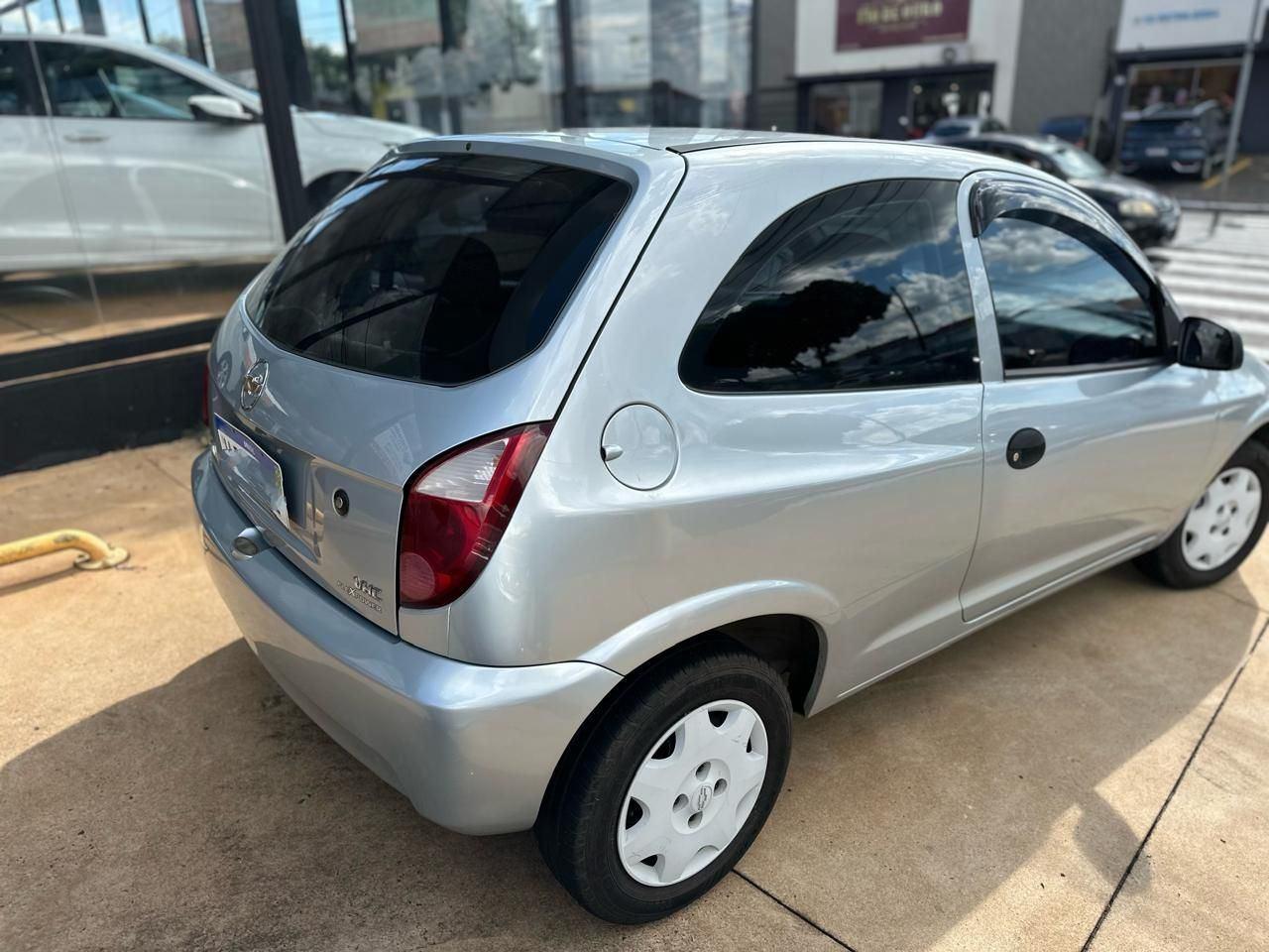 CHEVROLET Celta - Foto