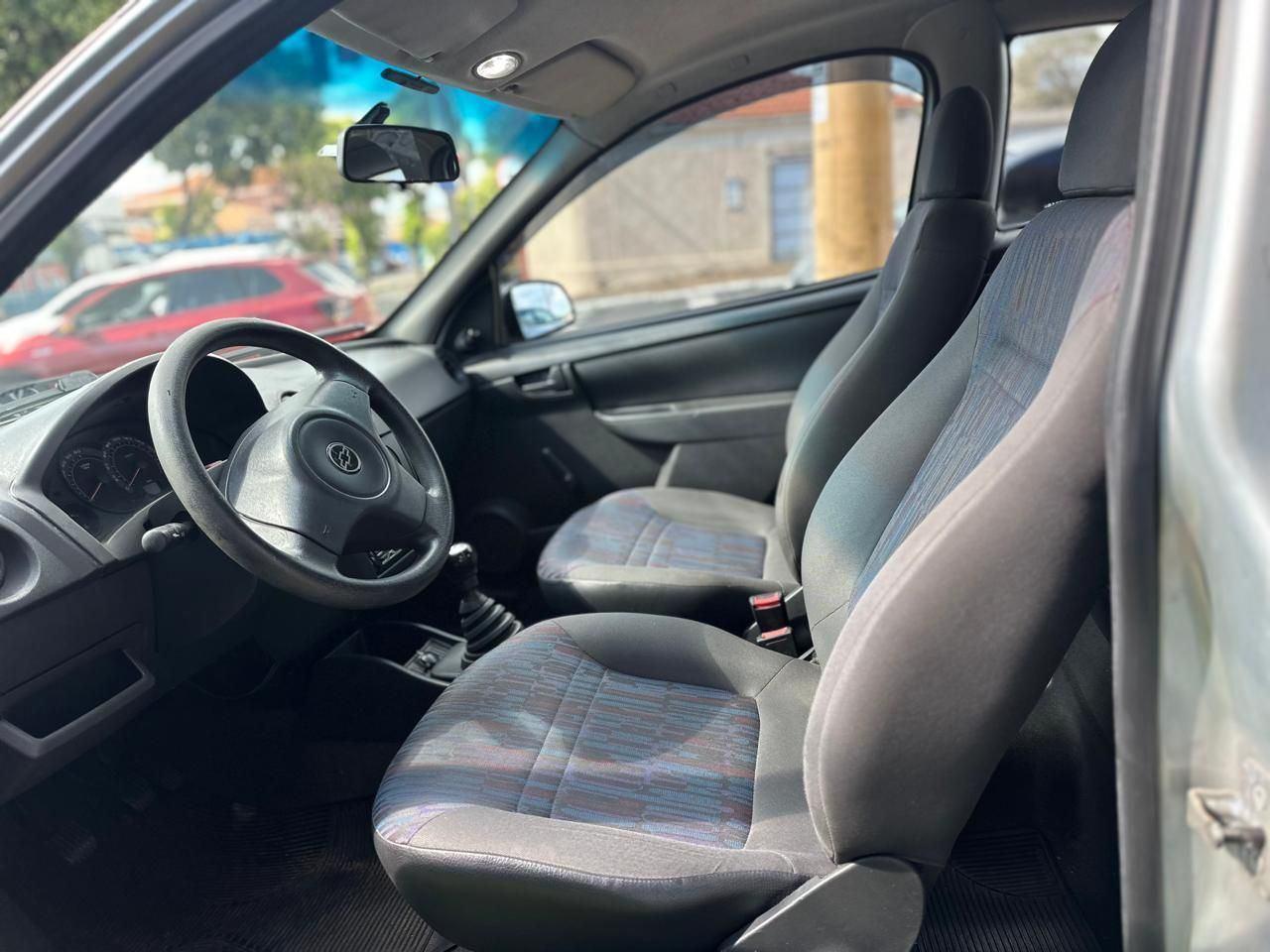 CHEVROLET Celta - Foto