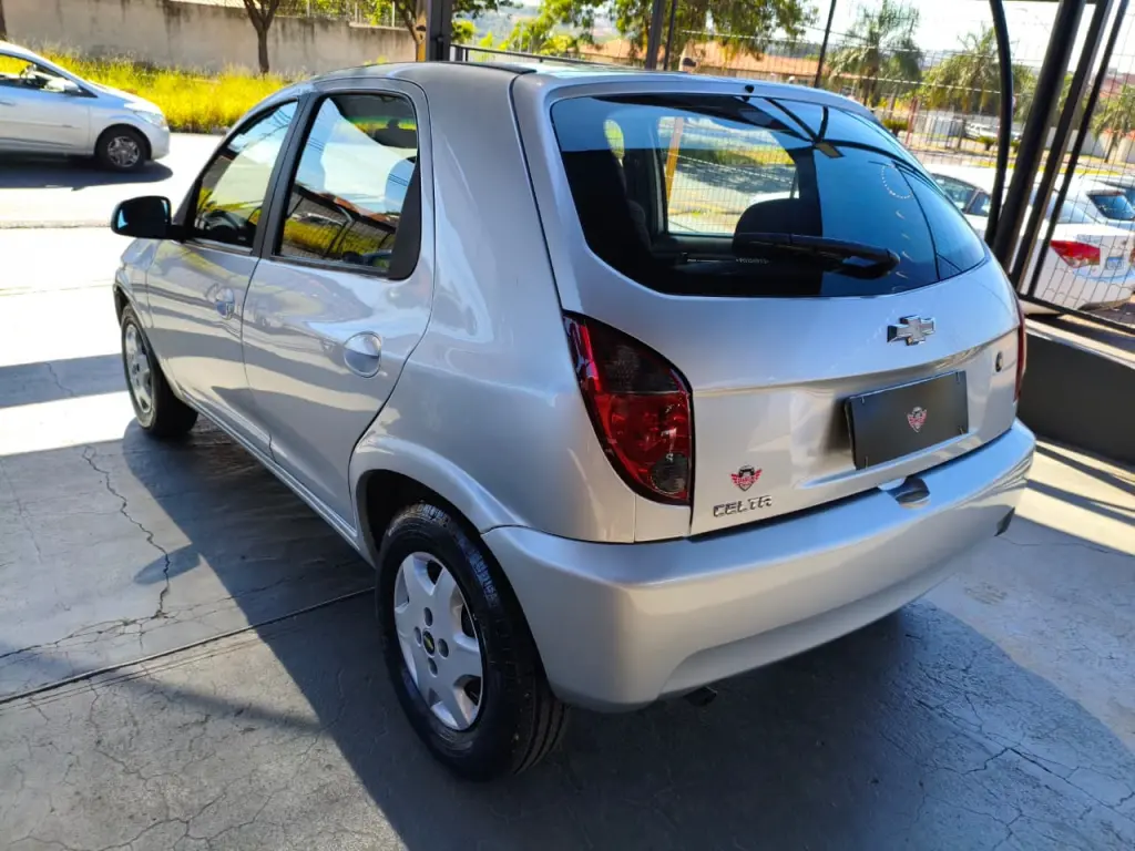 CHEVROLET Celta - Foto