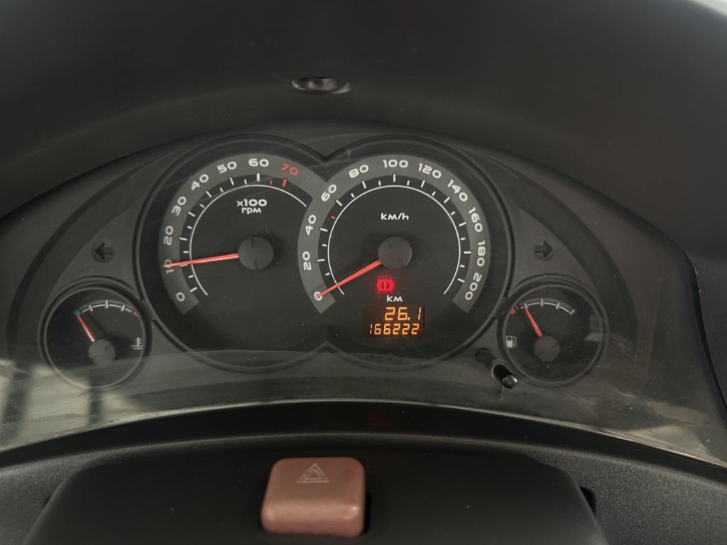 CHEVROLET Celta - Foto