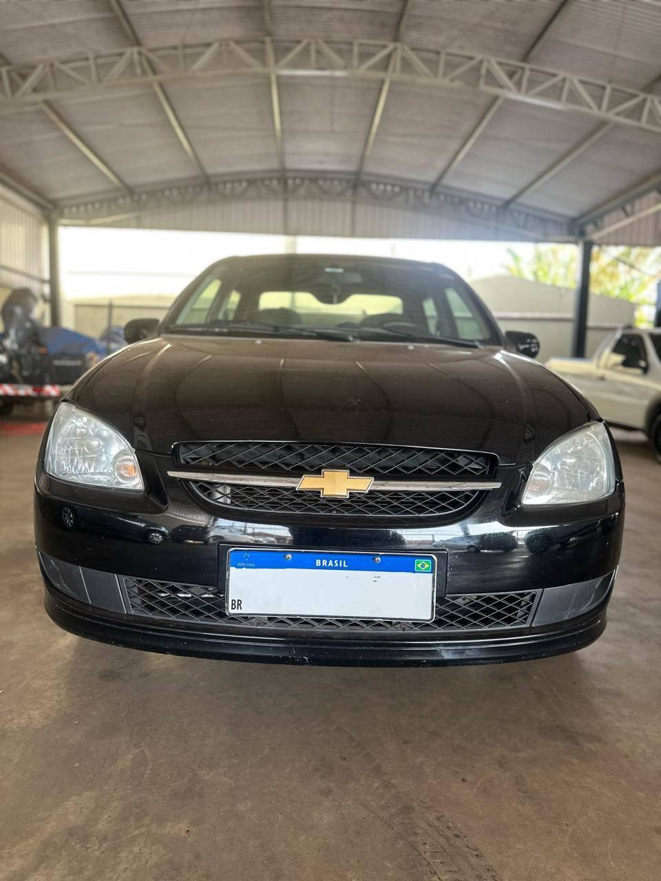 CHEVROLET Classic Sedan - Foto