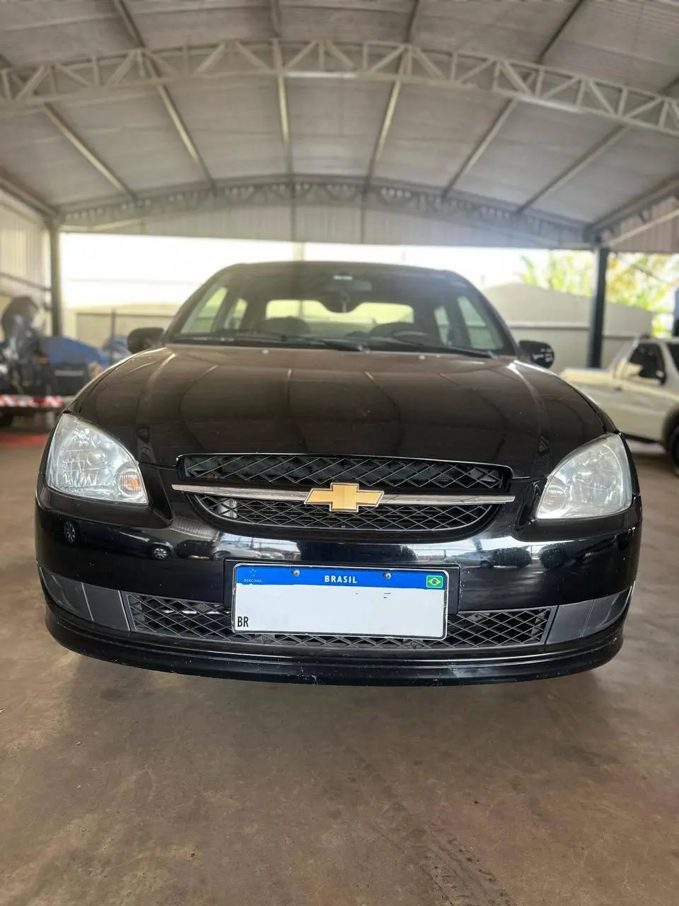 CHEVROLET Classic Sedan - Foto