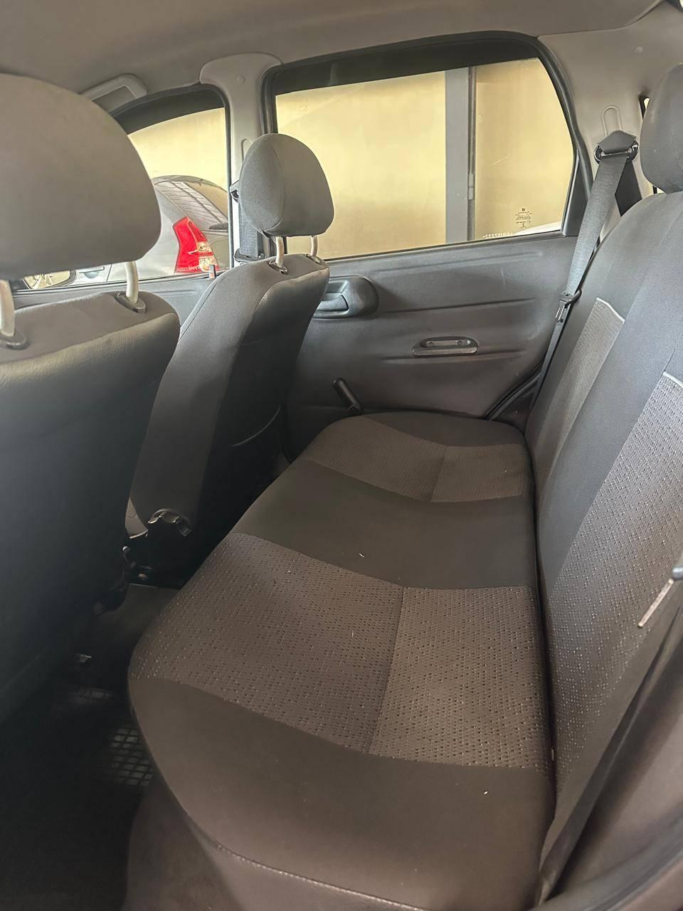 CHEVROLET Classic Sedan - Foto