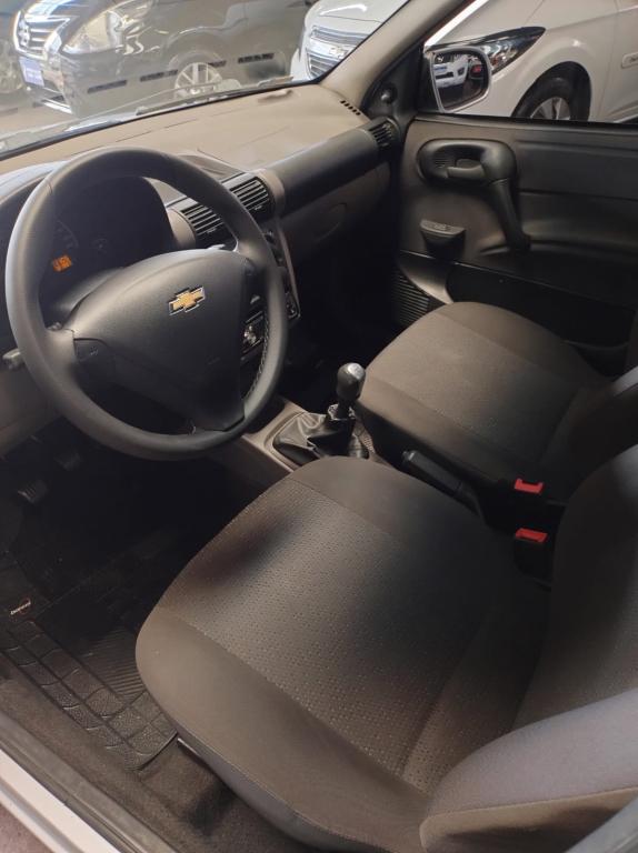 CHEVROLET Classic Sedan - Foto