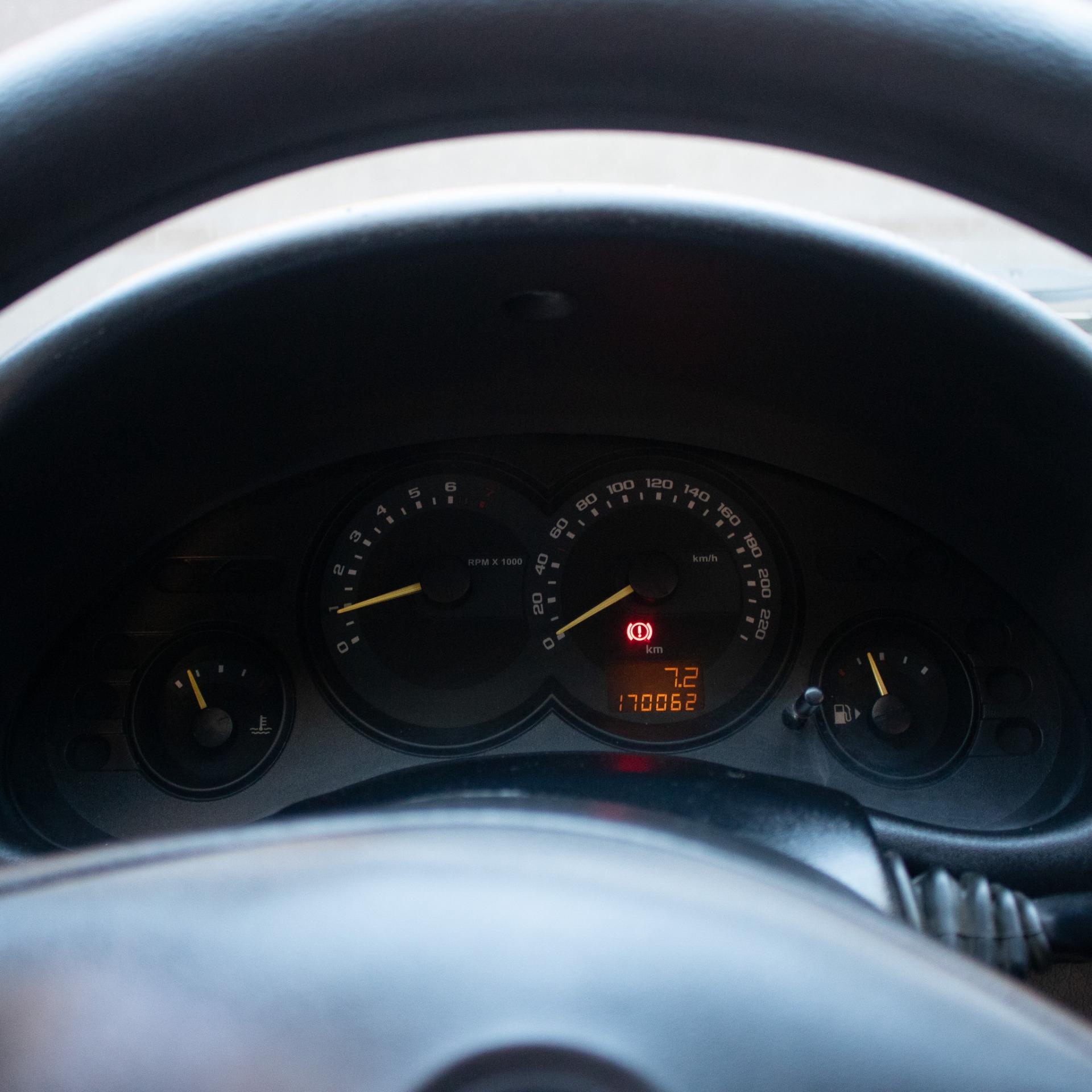 CHEVROLET Classic Sedan - Foto