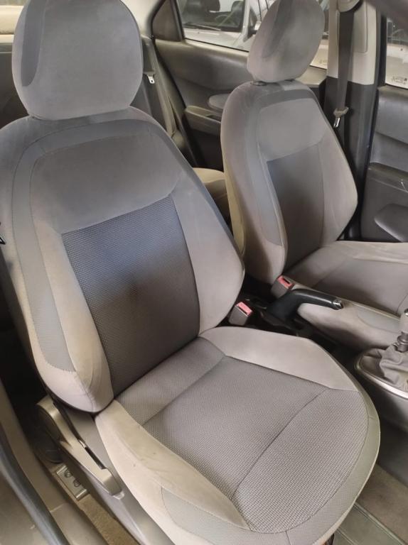 CHEVROLET Cobalt - Foto