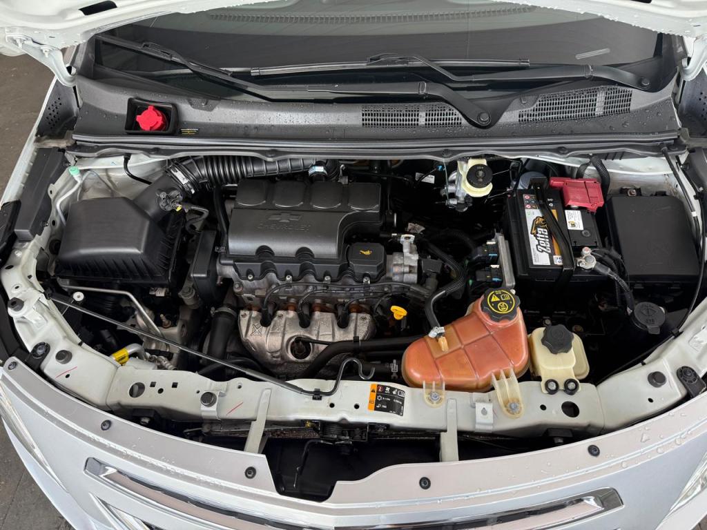 CHEVROLET Cobalt - Foto