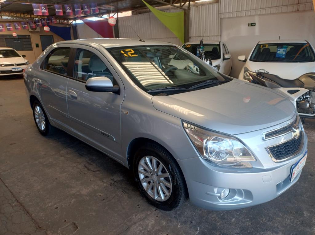 CHEVROLET Cobalt - Foto