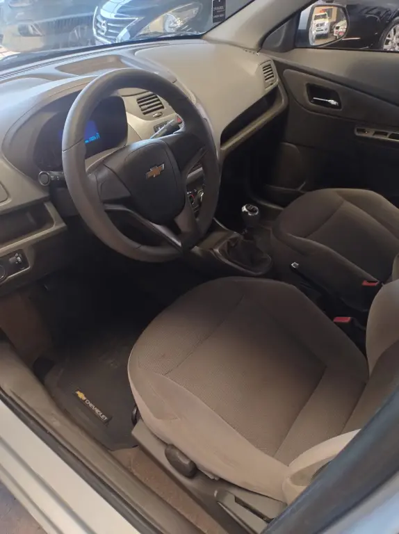 CHEVROLET Cobalt - Foto