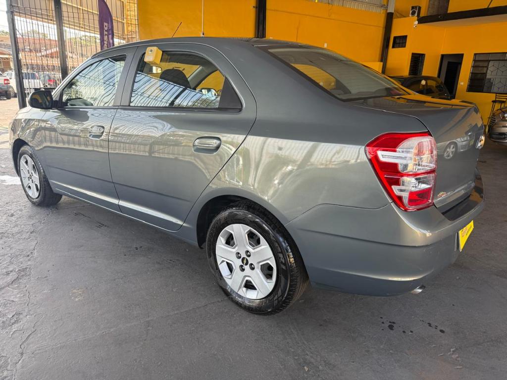 CHEVROLET Cobalt - Foto