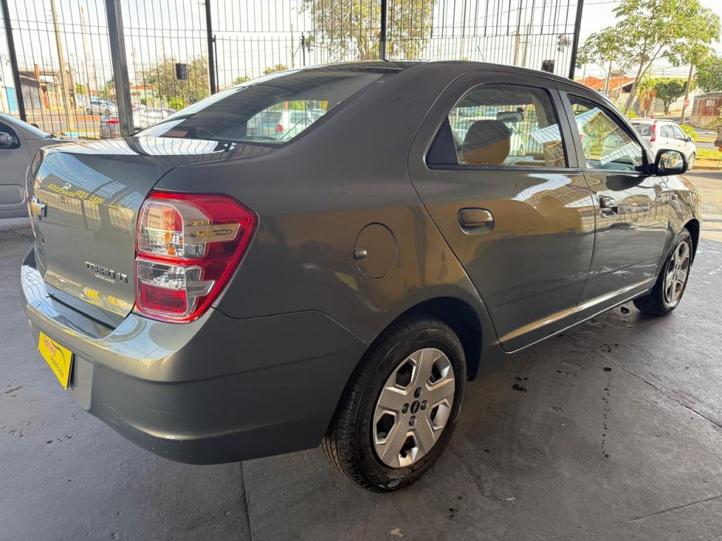 CHEVROLET Cobalt - Foto