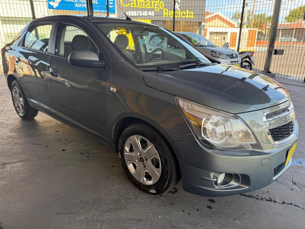 CHEVROLET Cobalt - Foto
