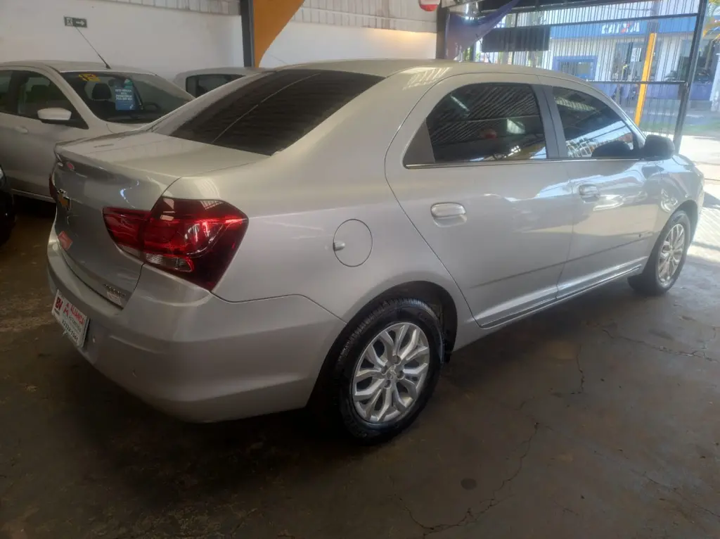 CHEVROLET Cobalt - Foto