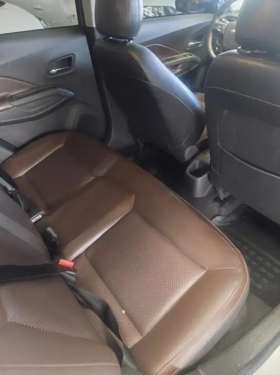 CHEVROLET Cobalt - Foto