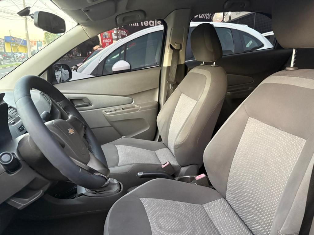CHEVROLET Cobalt - Foto