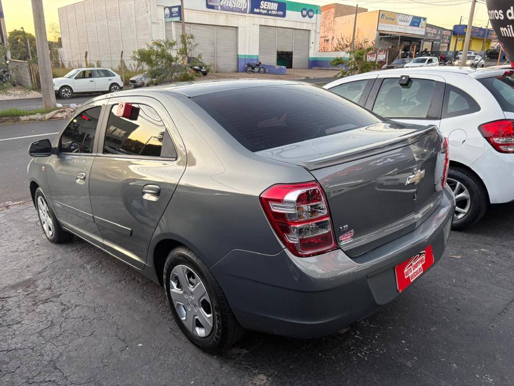 CHEVROLET Cobalt - Foto