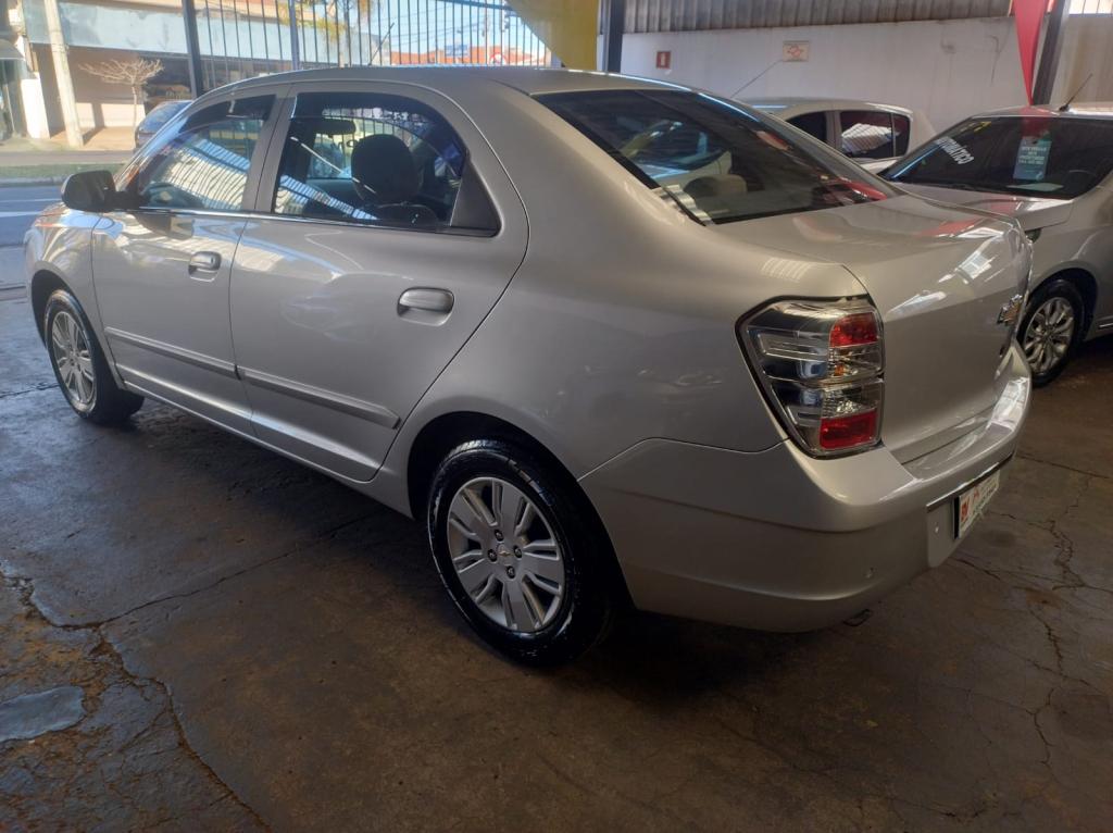 CHEVROLET Cobalt - Foto