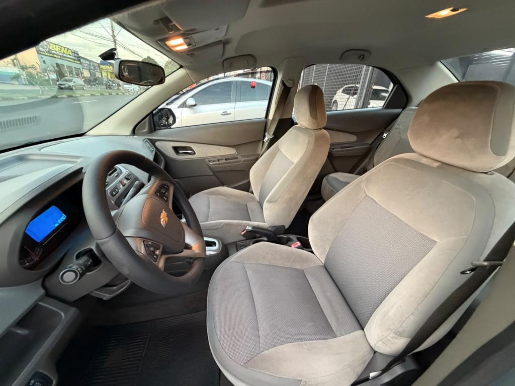 CHEVROLET Cobalt - Foto