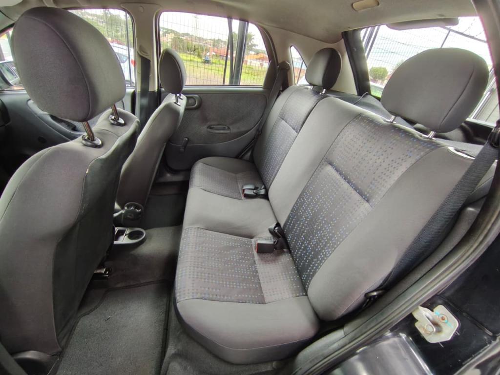 CHEVROLET Corsa Hatch - Foto