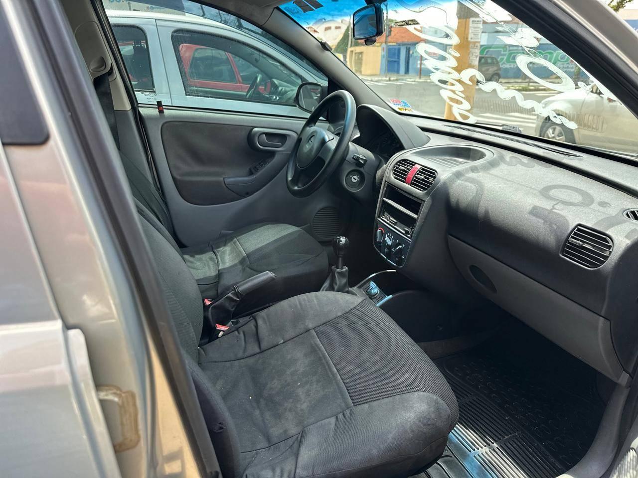 CHEVROLET Corsa Sedan - Foto