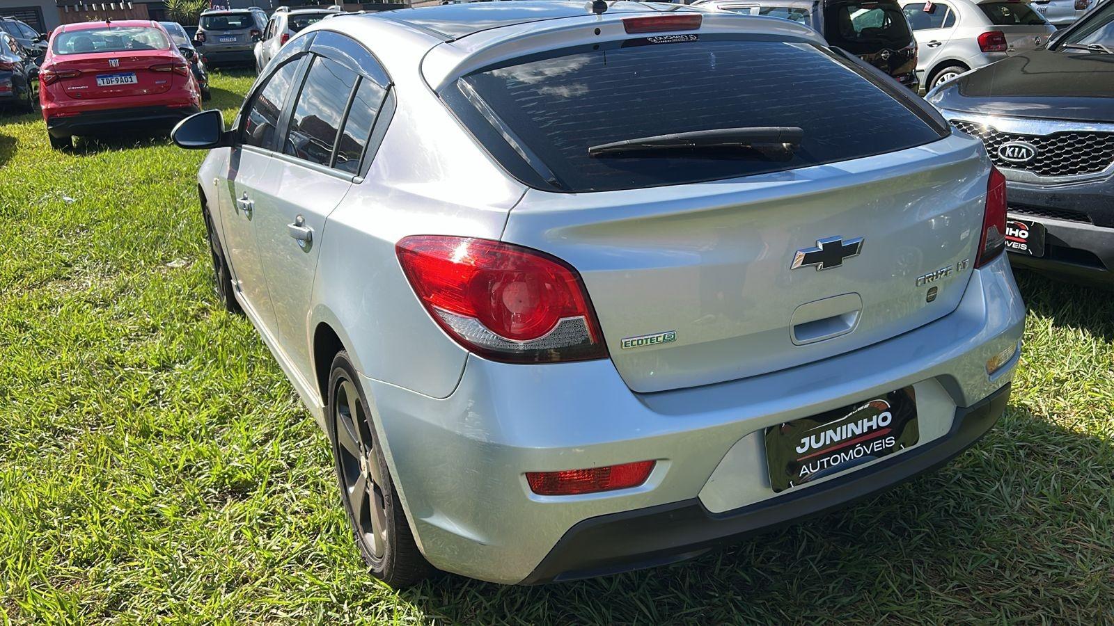 CHEVROLET Cruze Hatch - Foto