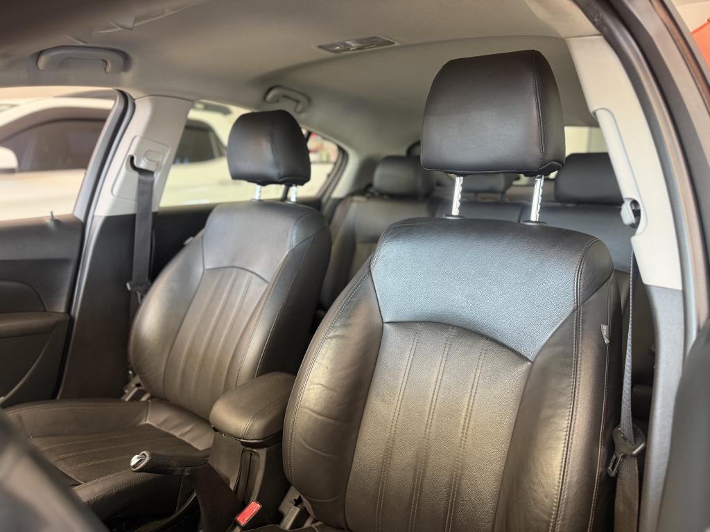 CHEVROLET Cruze Hatch - Foto