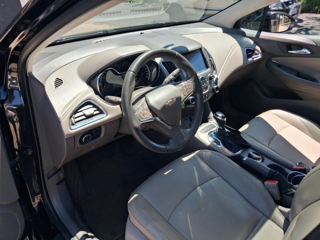 CHEVROLET Cruze Hatch - Foto