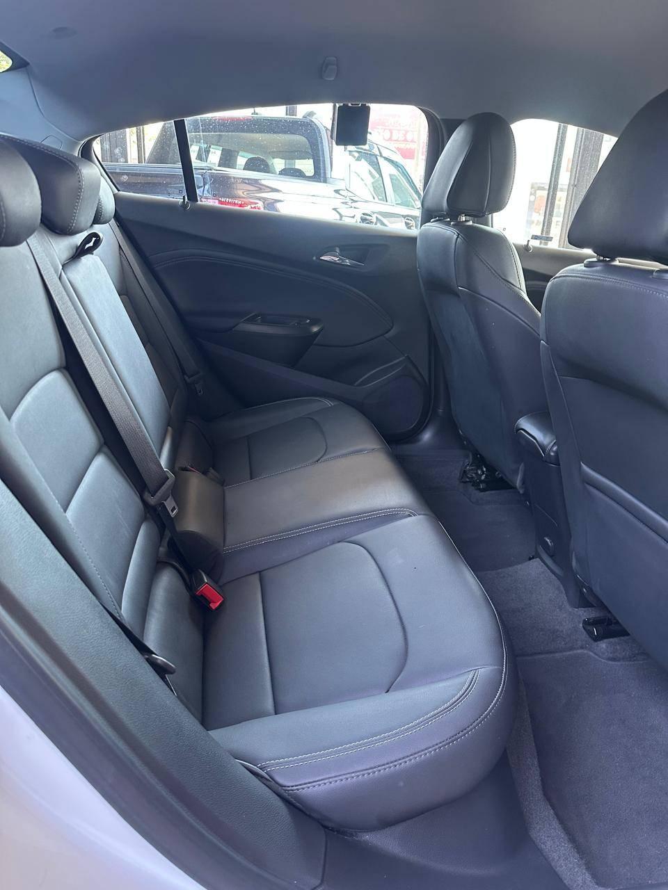 CHEVROLET Cruze Sedan - Foto