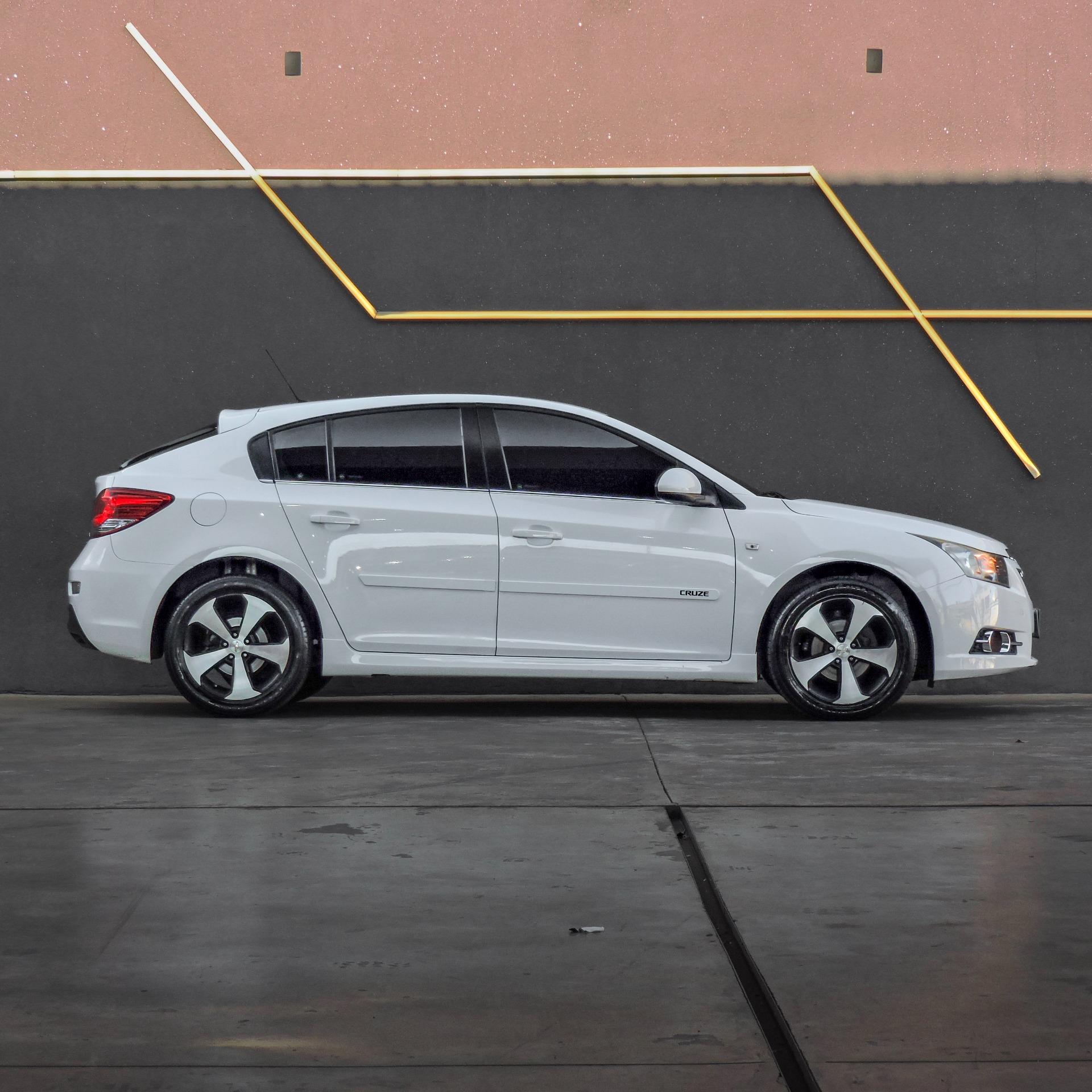 CHEVROLET Cruze Sedan - Foto