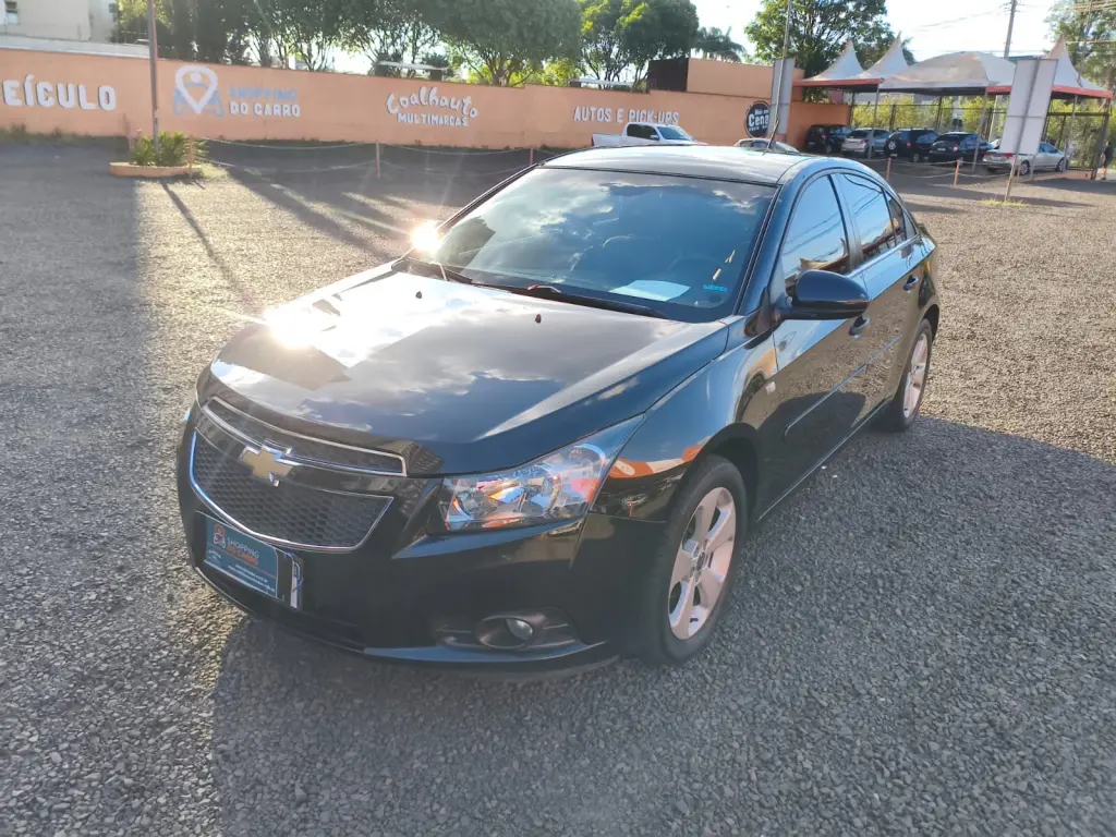 CHEVROLET Cruze Sedan - Foto