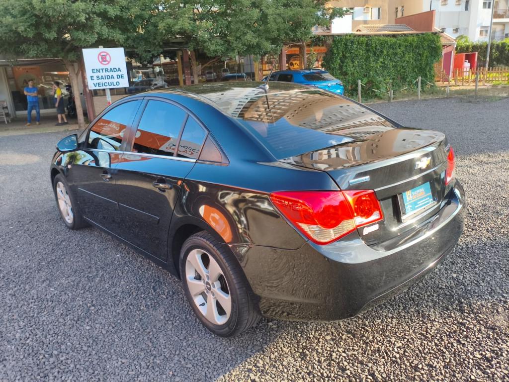 CHEVROLET Cruze Sedan - Foto