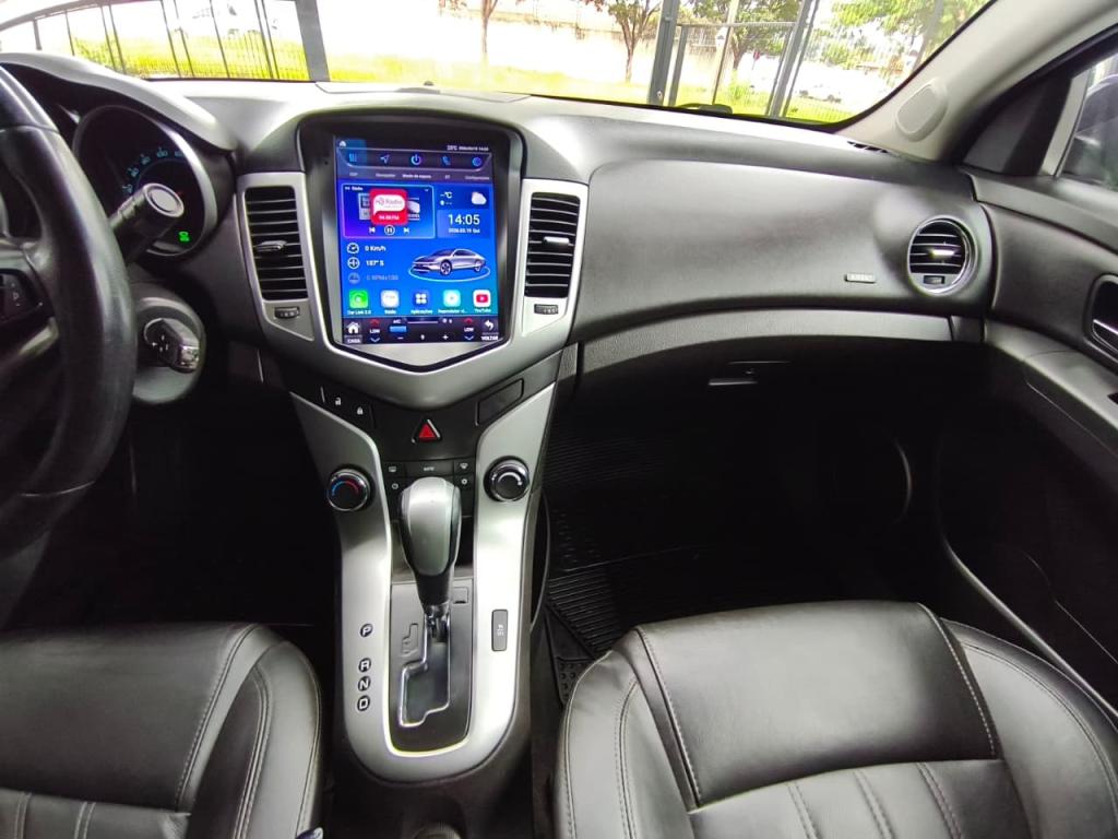 CHEVROLET Cruze Sedan - Foto