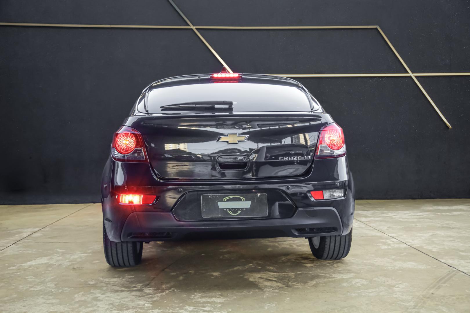 CHEVROLET Cruze Sedan - Foto