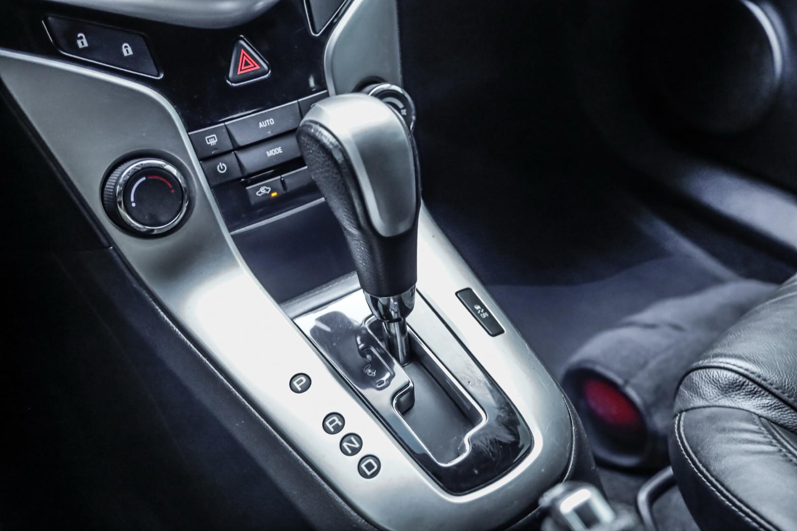 CHEVROLET Cruze Sedan - Foto