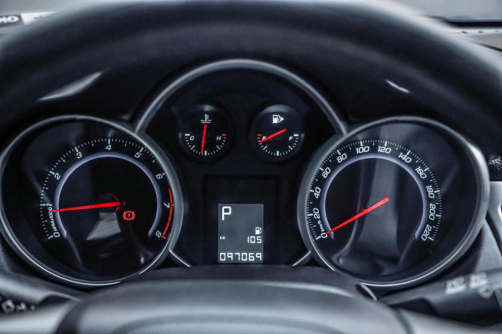 CHEVROLET Cruze Sedan - Foto