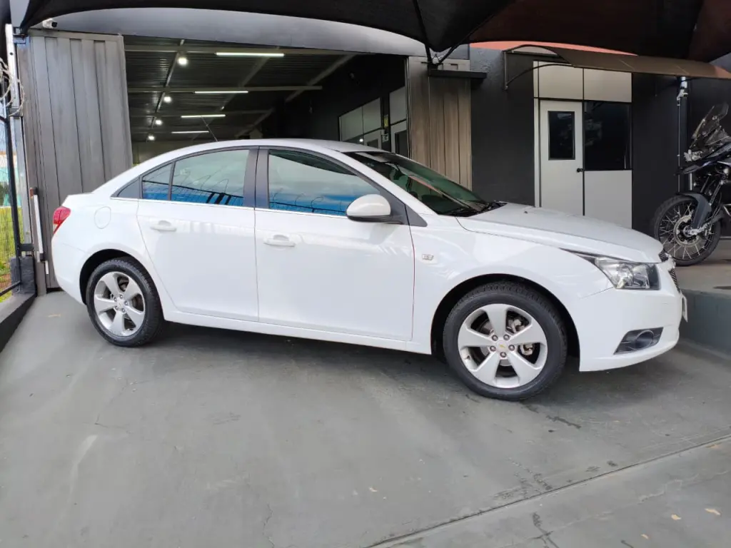 CHEVROLET Cruze Sedan
