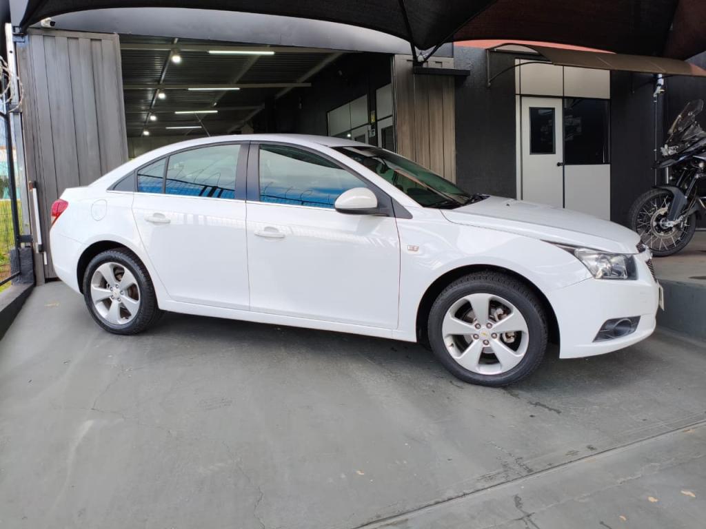 CHEVROLET Cruze Sedan