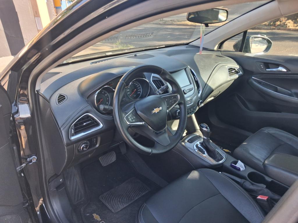 CHEVROLET Cruze Sedan - Foto