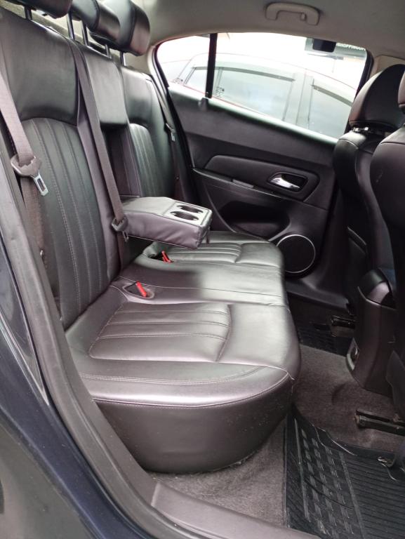 CHEVROLET Cruze Sedan - Foto
