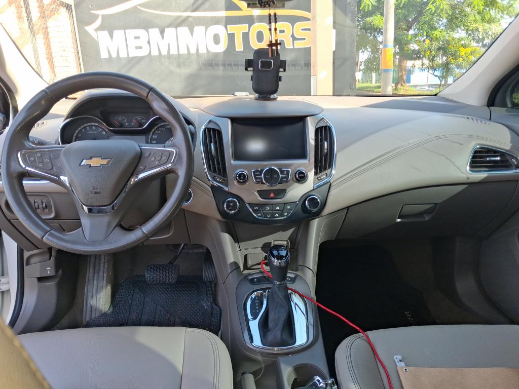 CHEVROLET Cruze Sedan - Foto