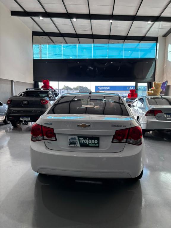 CHEVROLET Cruze Sedan - Foto