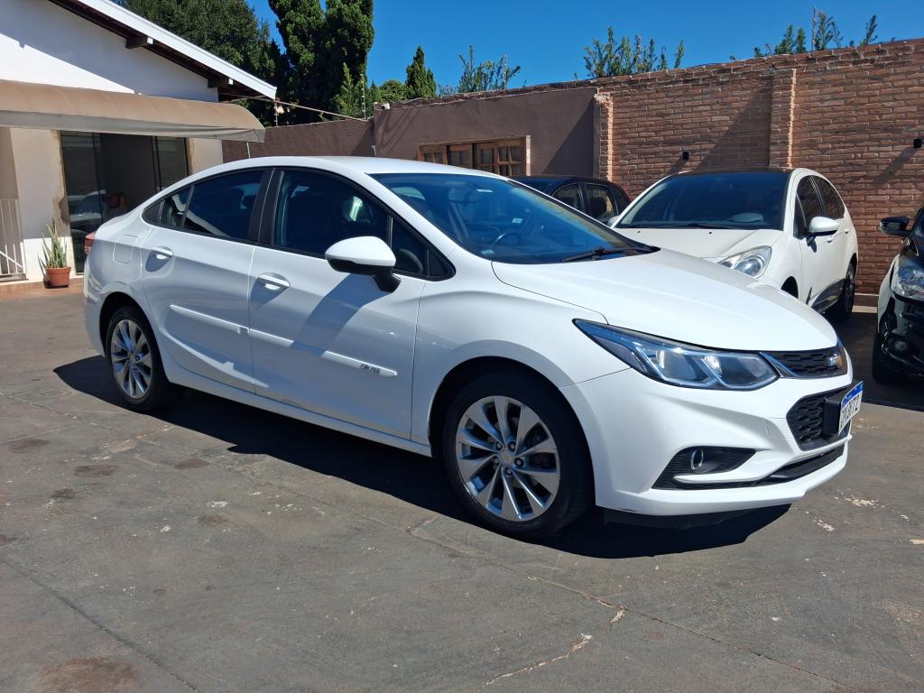CHEVROLET Cruze Sedan