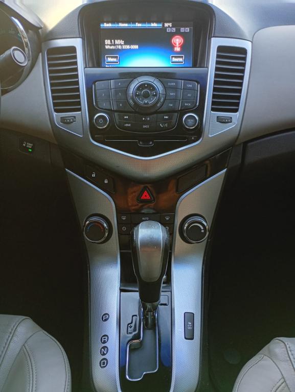 CHEVROLET Cruze Sedan - Foto