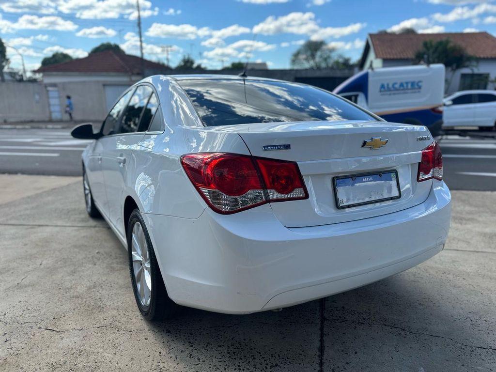 CHEVROLET Cruze Sedan - Foto