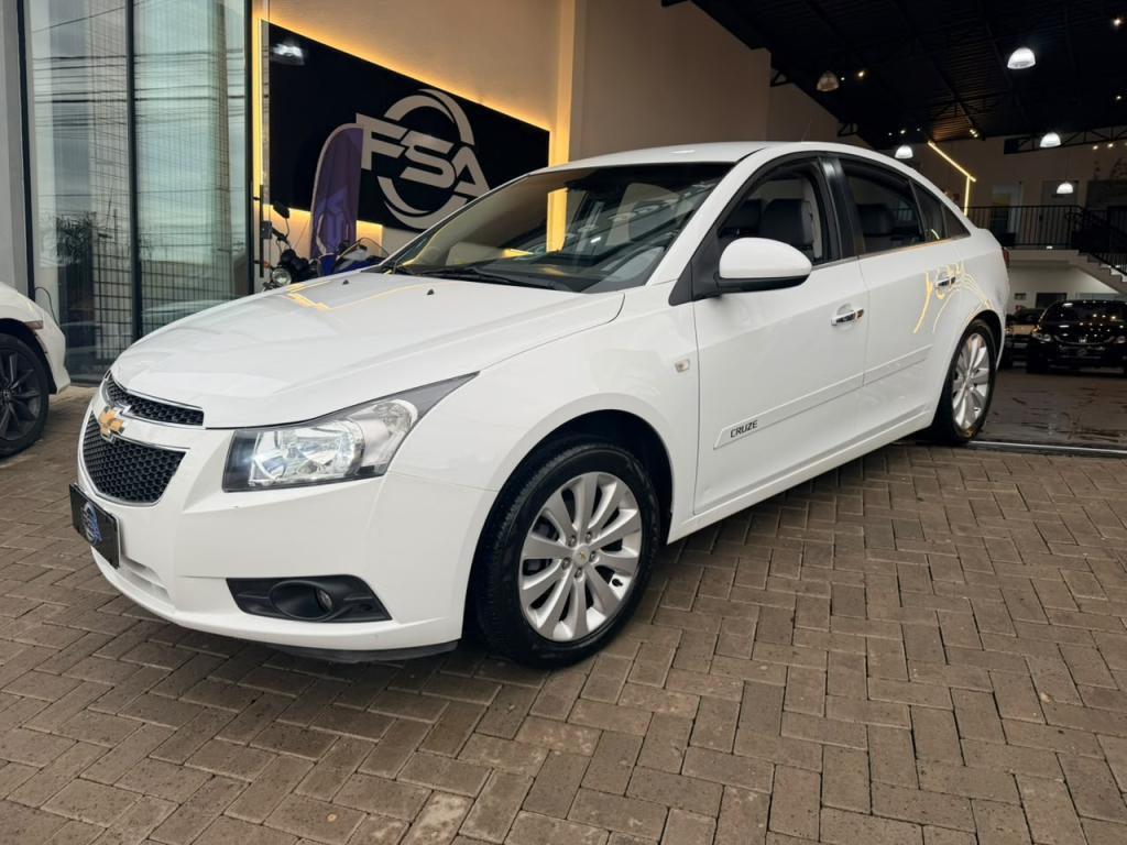 CHEVROLET Cruze Sedan - Foto
