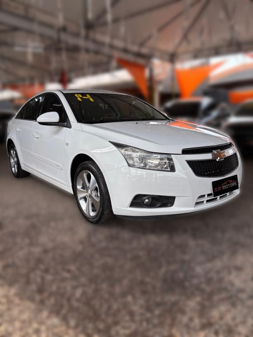 CHEVROLET Cruze Sedan - Foto