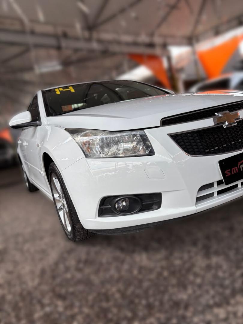 CHEVROLET Cruze Sedan - Foto