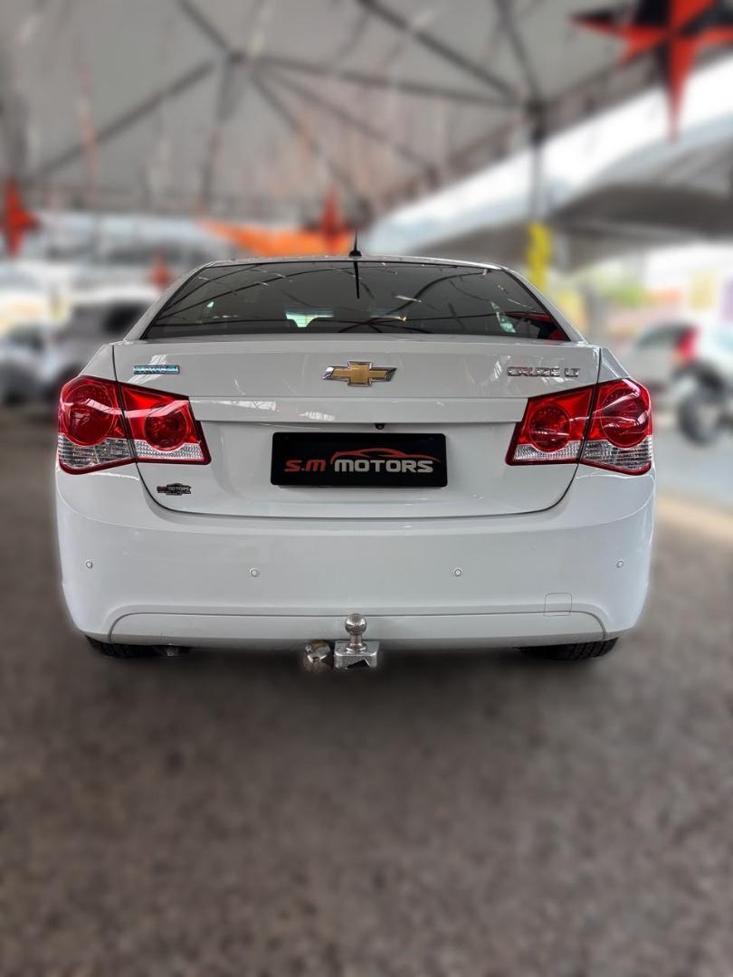 CHEVROLET Cruze Sedan - Foto